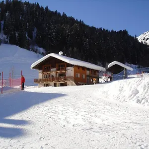 https://les-myosotis-areches.hotels-rhonealpes.com